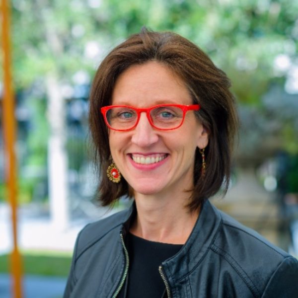 Roz Lemieux
